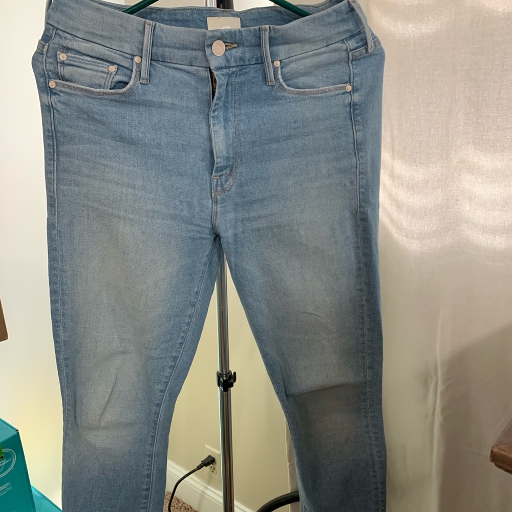 The Looker Crop